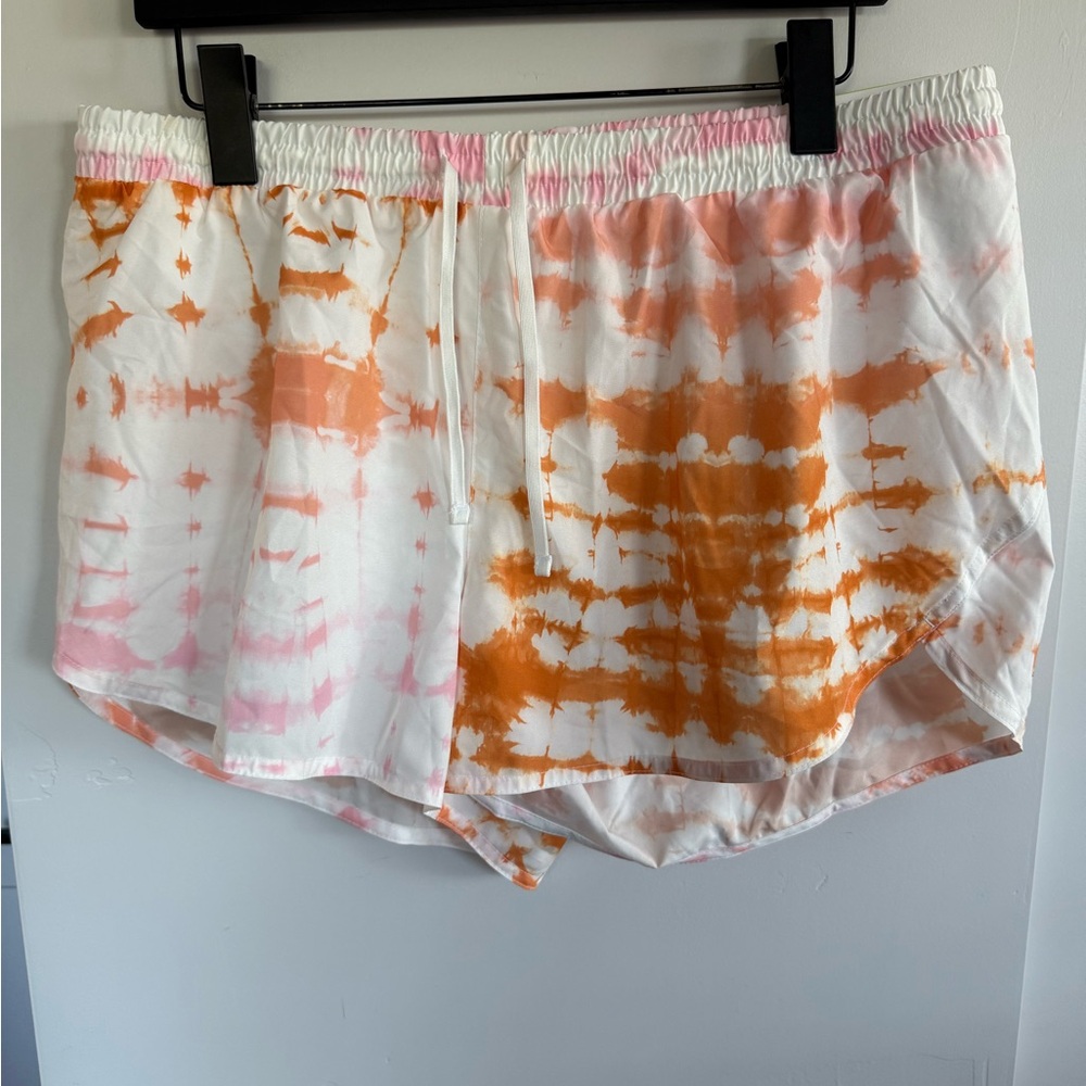 NWT Old Navy Active Go Dry Shorts Size Large